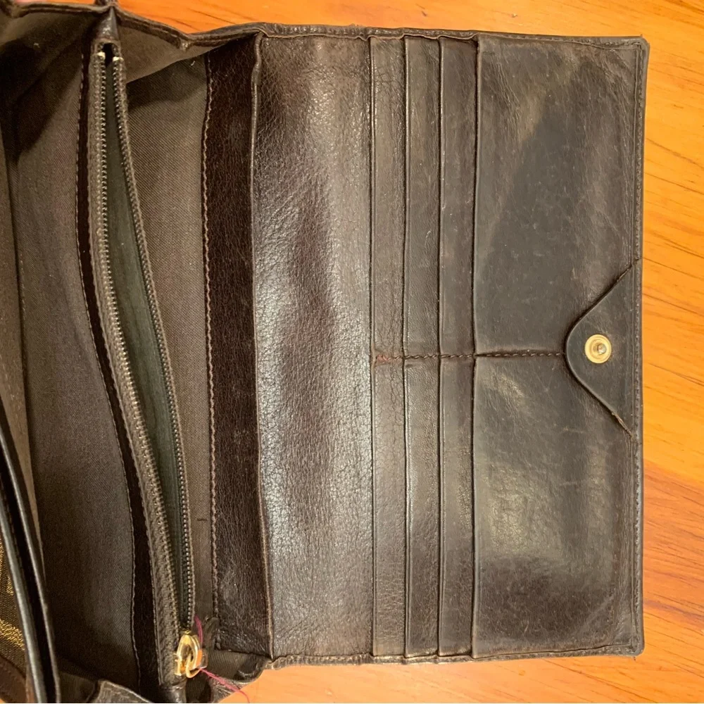 Vintage Fendi Zucca wallet - Picture 6 of 6